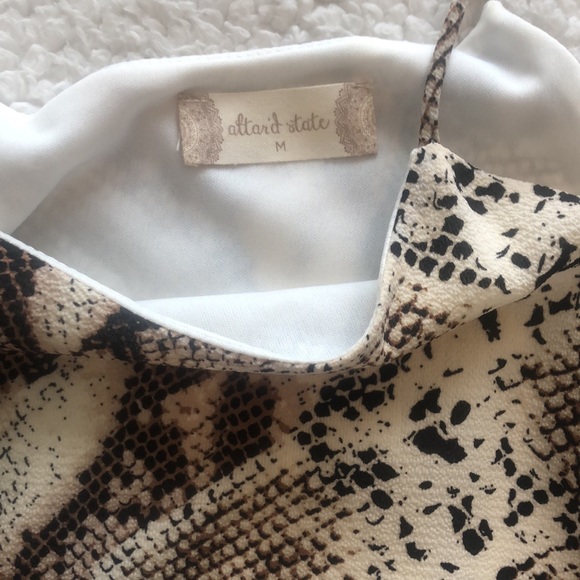 Altar’d State snakeskin top - Picture 2 of 3